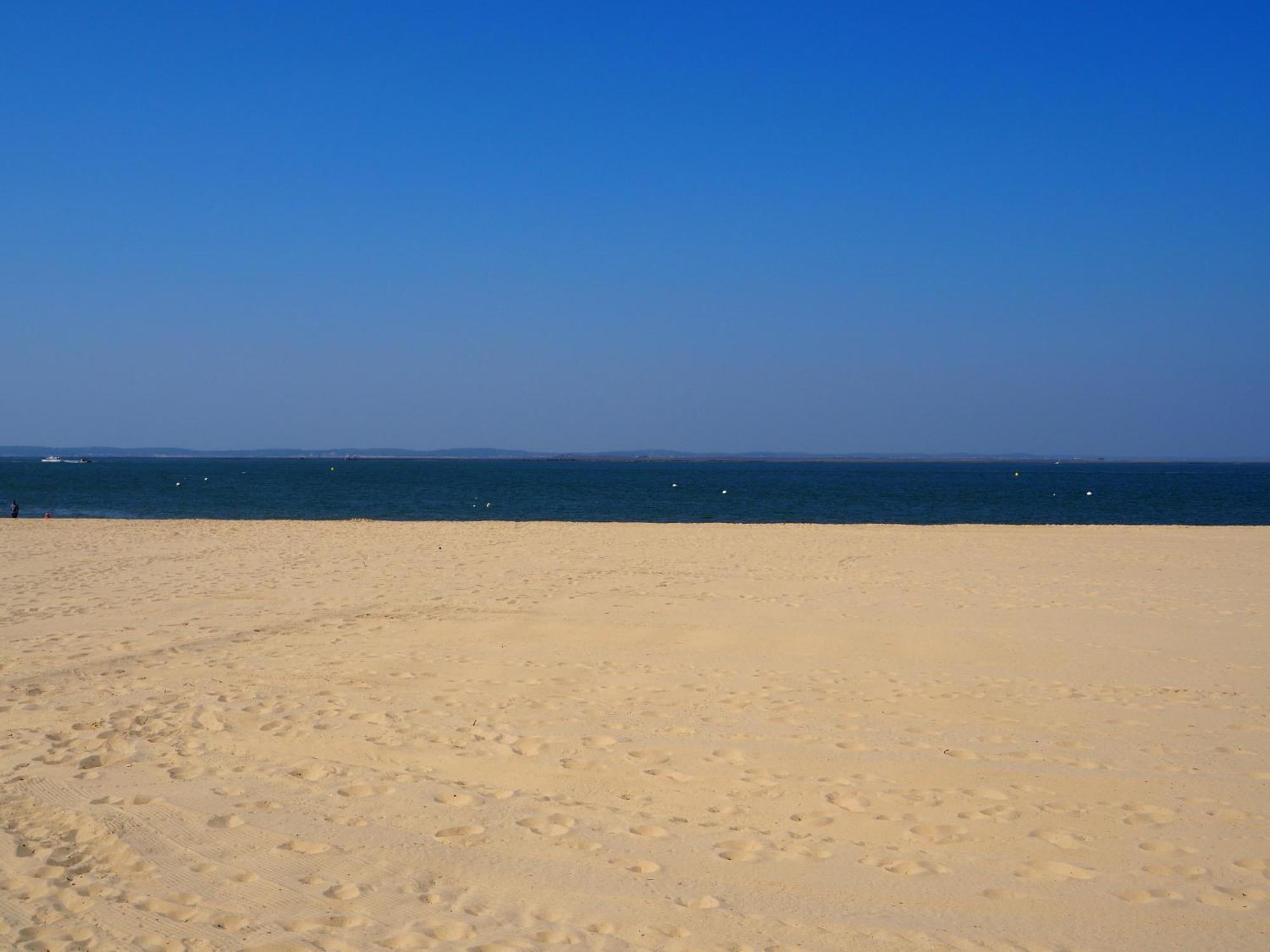 Apartment Pour 4 Pers. Avec Terrasse, Jardin Et Parking - Quartier Des Abatilles, - Fr-1-474-58 Arcachon